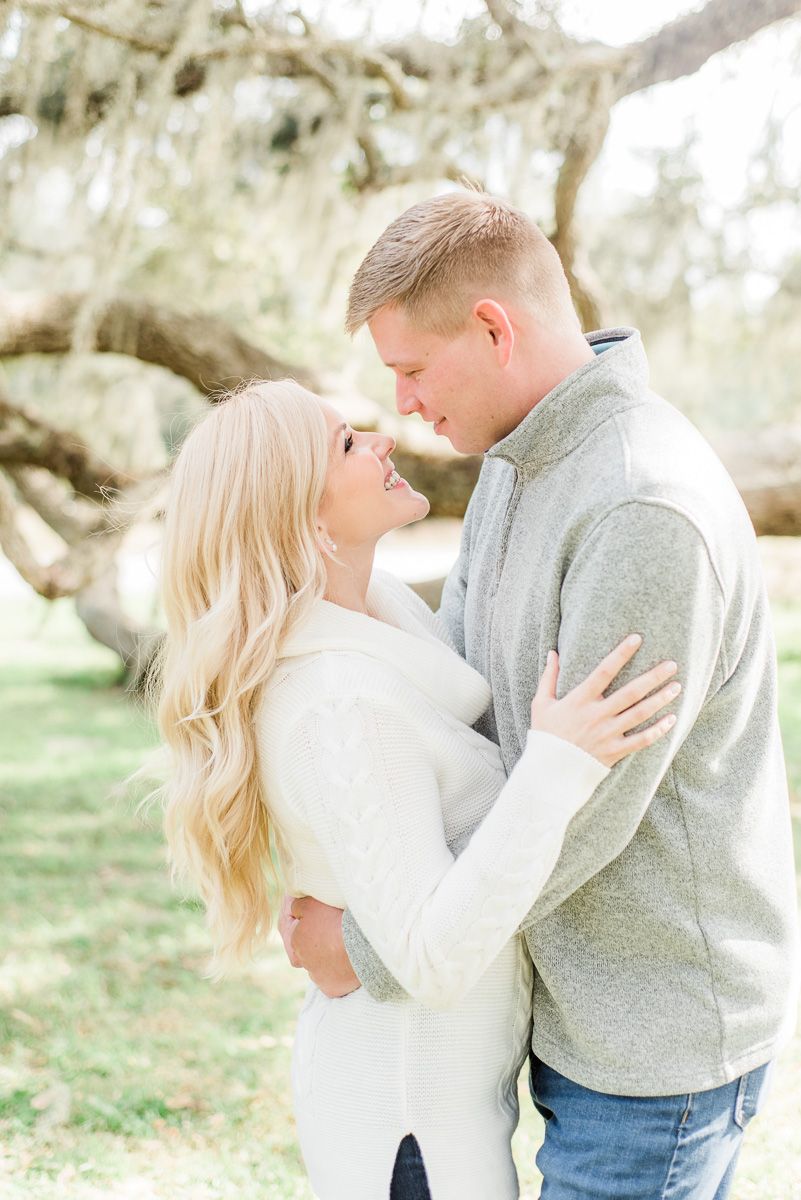 a romantic Spanish Moss Houston engagement session