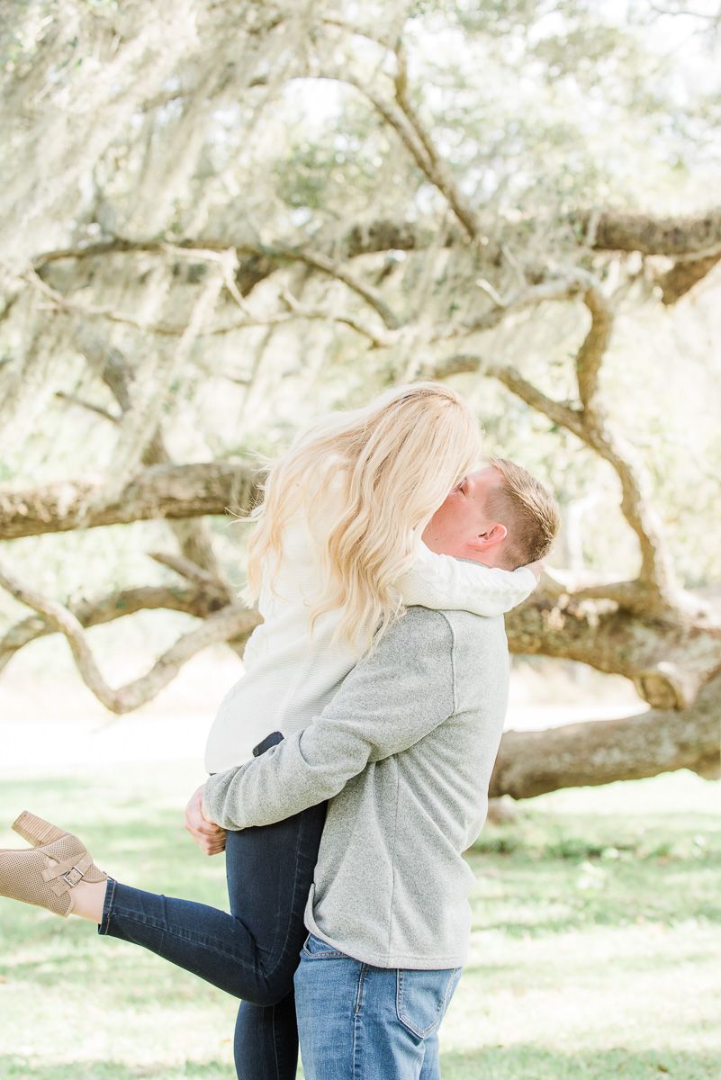 a romantic Spanish Moss Houston engagement session