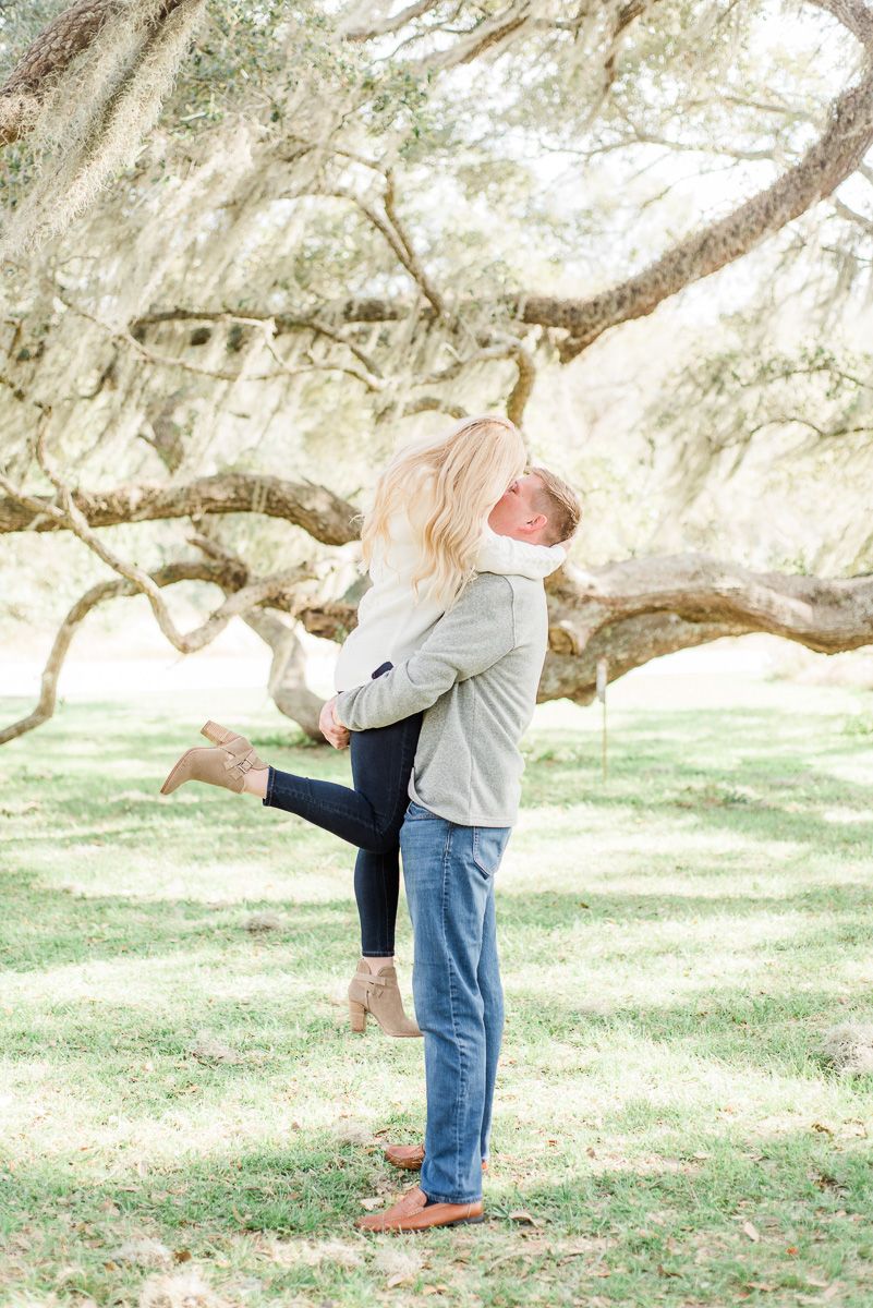 a romantic Spanish Moss Houston engagement session