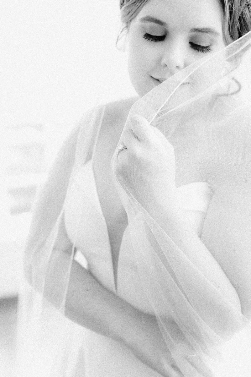 black and white bridal veil photo