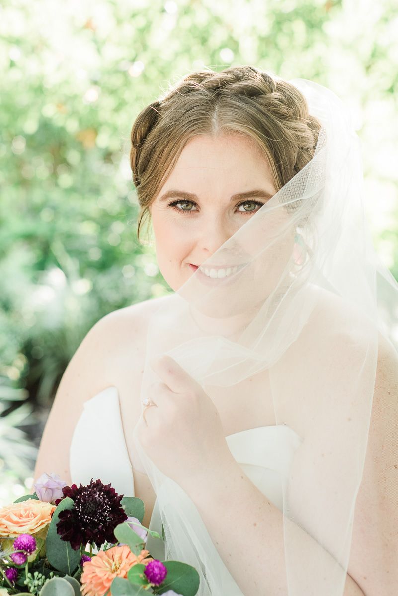 bride with veil