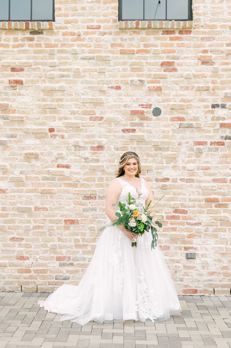 bride at beckendorff farms wedding venue 