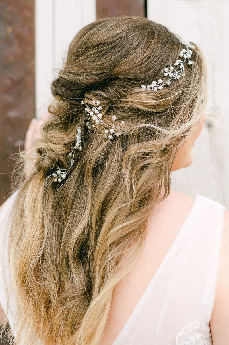 bridal hair detail 