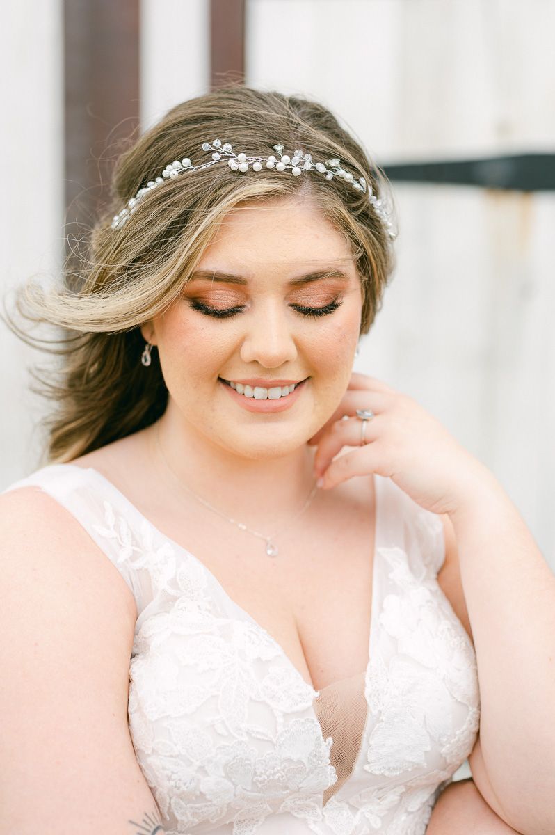 bride at Beckendorff Farms bridal session
