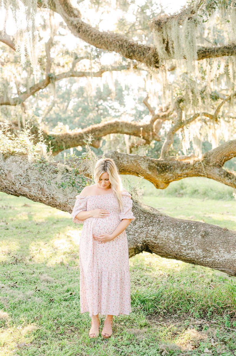 maternity session at Brazos Bend State park