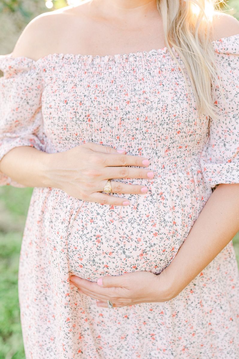 maternity session at Brazos Bend State park