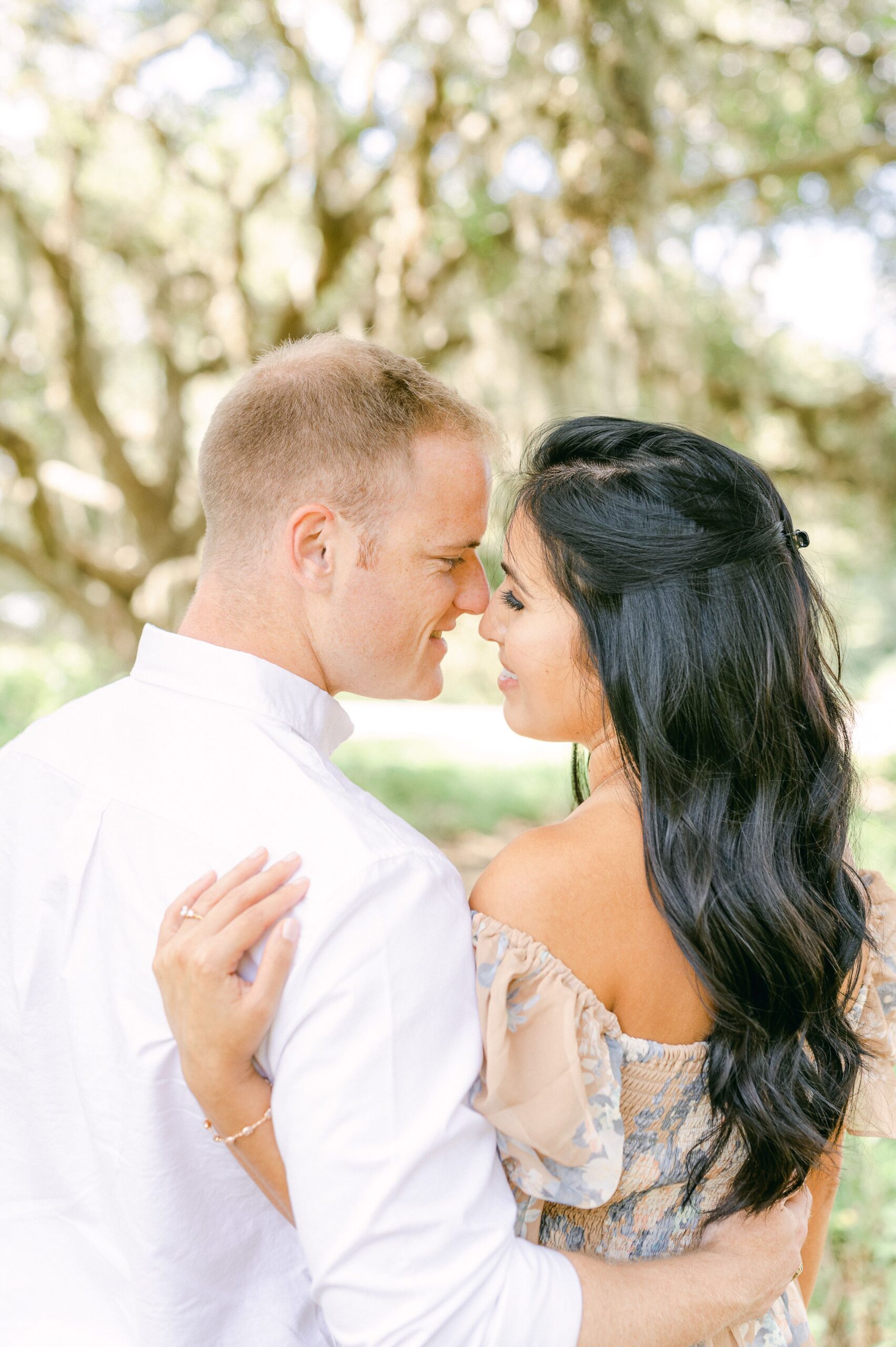 couple at engagement session