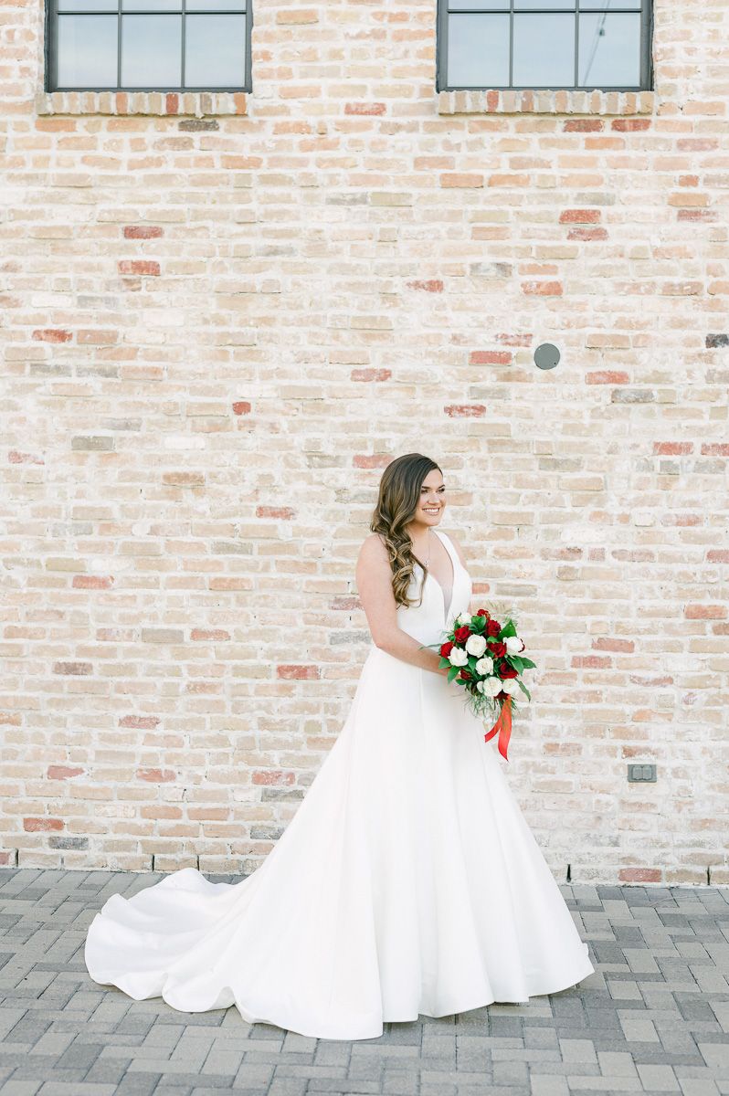 bride outside Beckendorff Farms