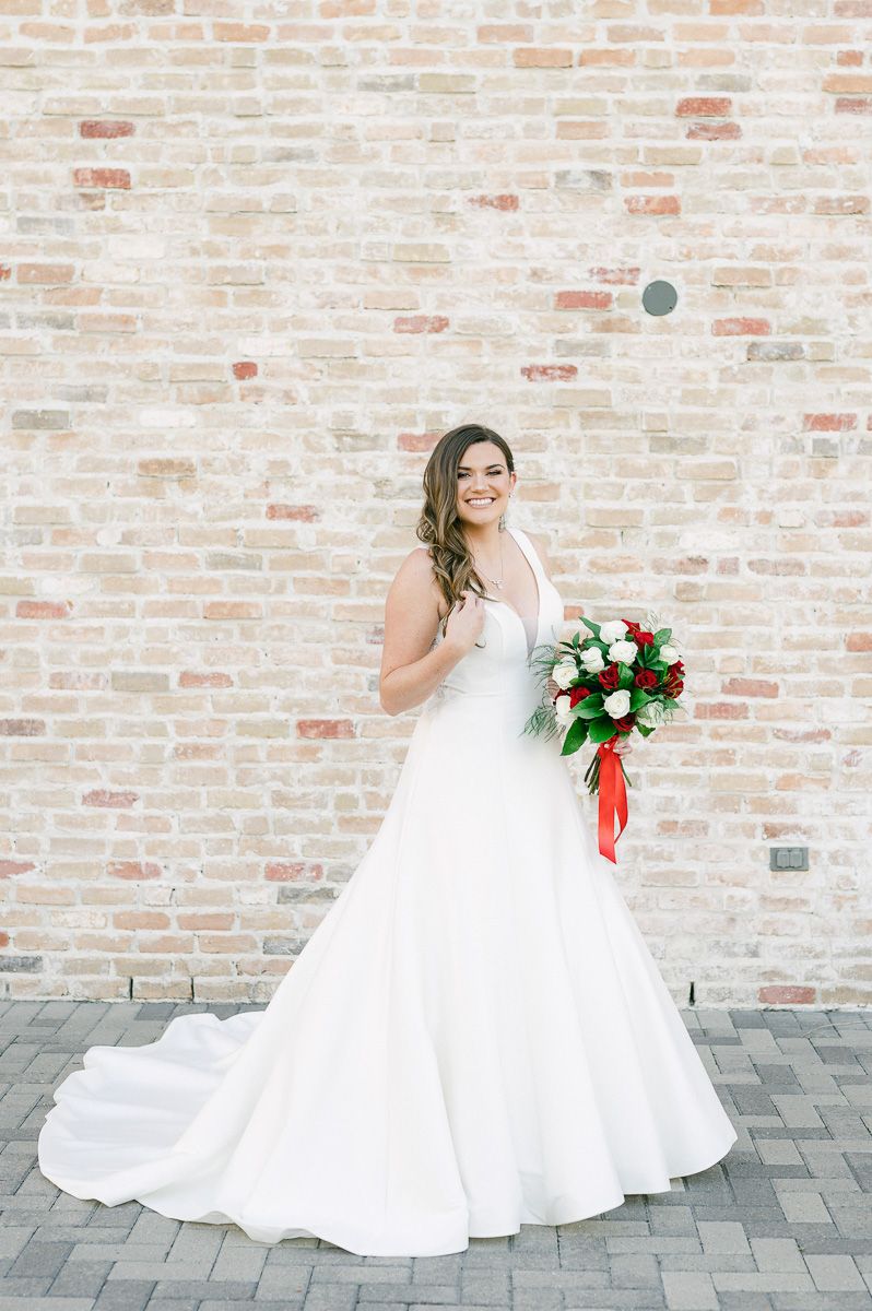 bride outside Beckendorff Farms