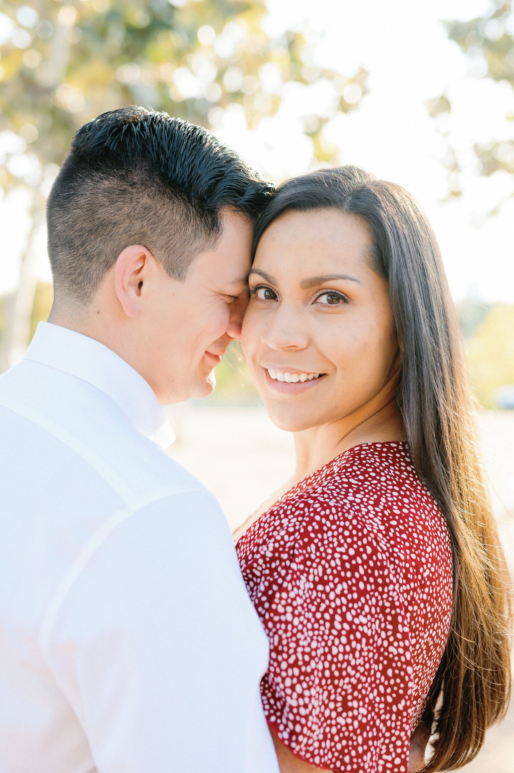 couple at engagement session