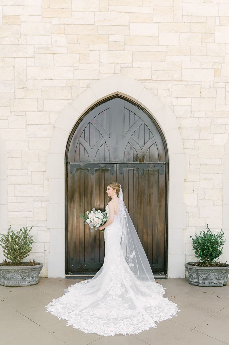 Bride outside Ashton Gardens North Houston
