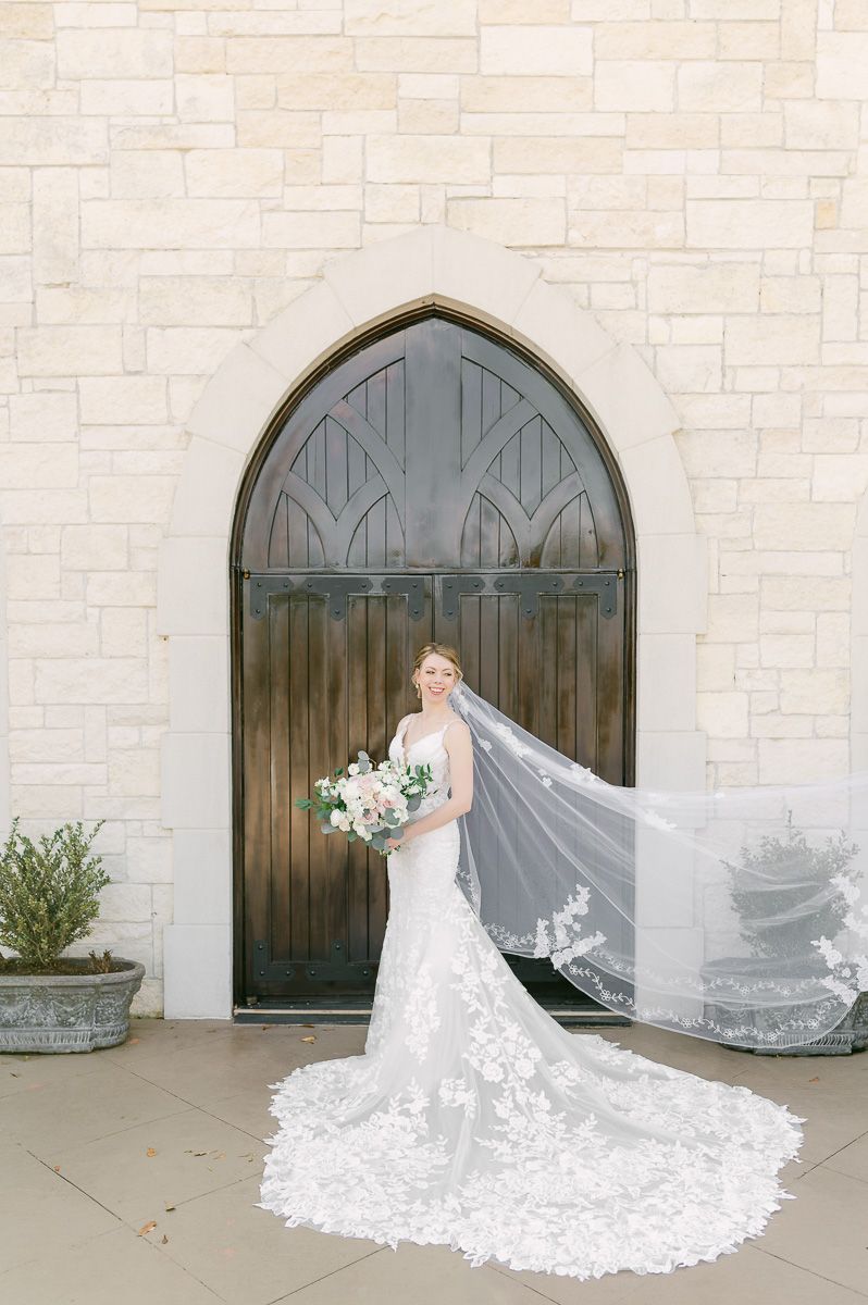 Bride outside Ashton Gardens North Houston