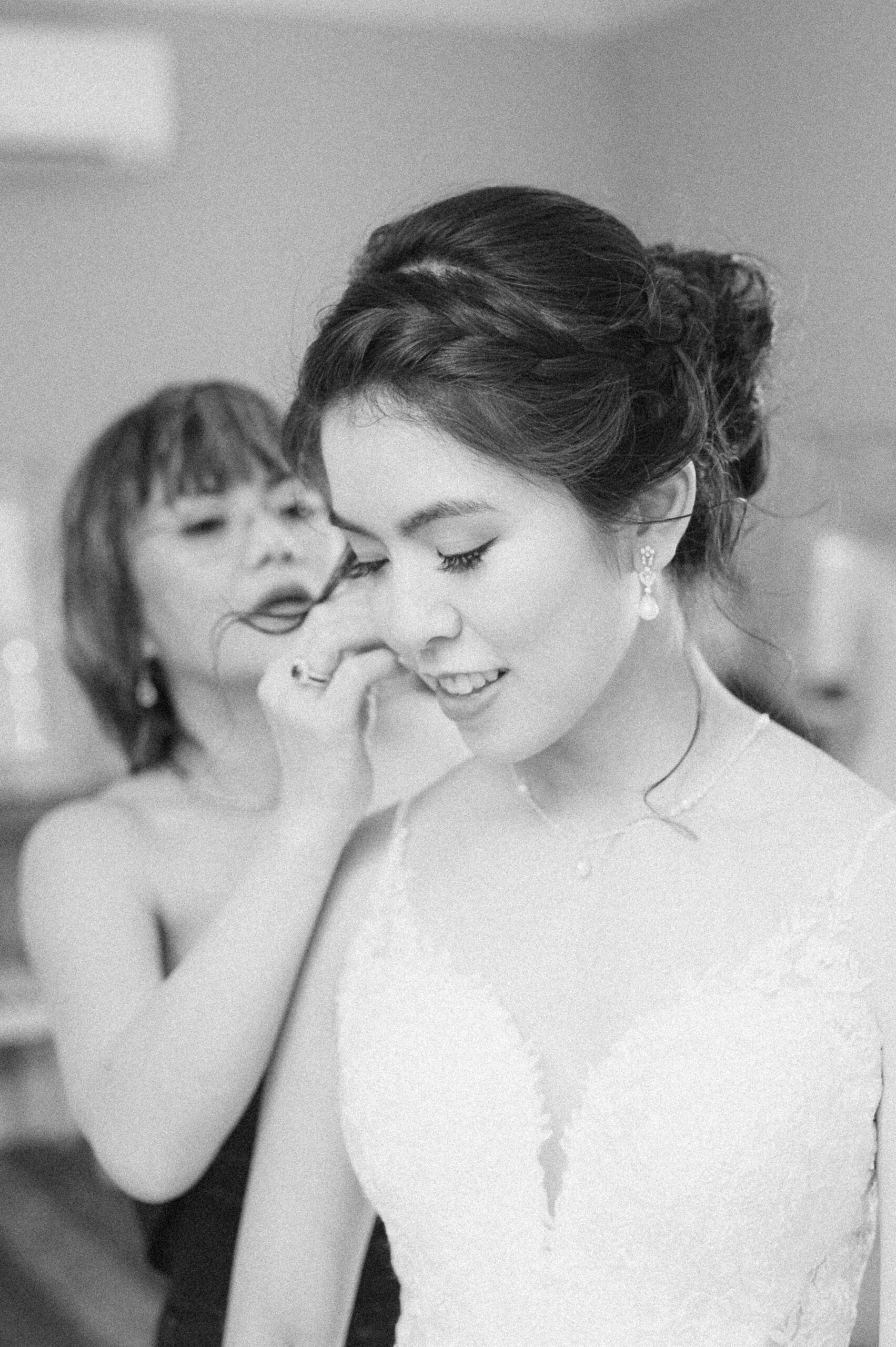 bride getting ready at Starshine Texas wedding venue