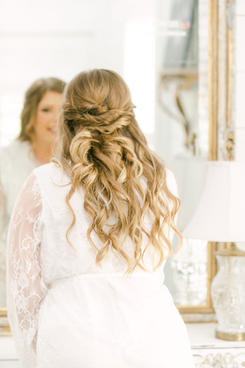 bride getting ready at The Pattison House