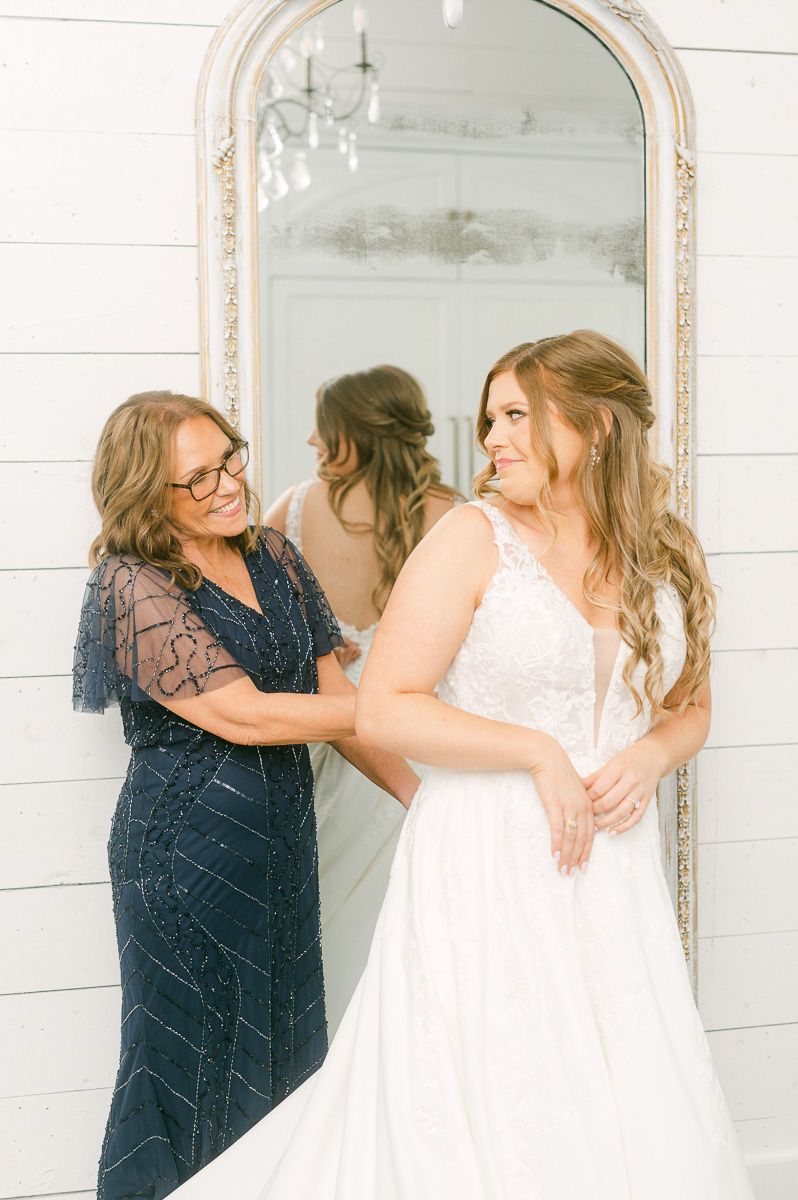 bride getting ready at The Pattison House