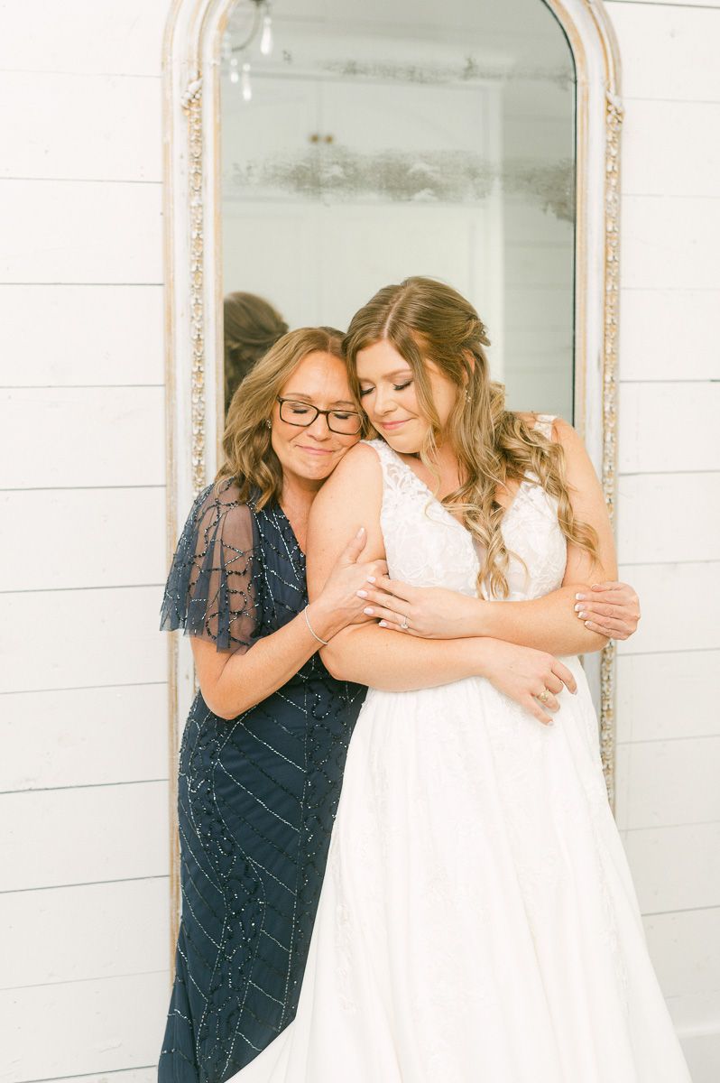 bride getting ready at The Pattison House