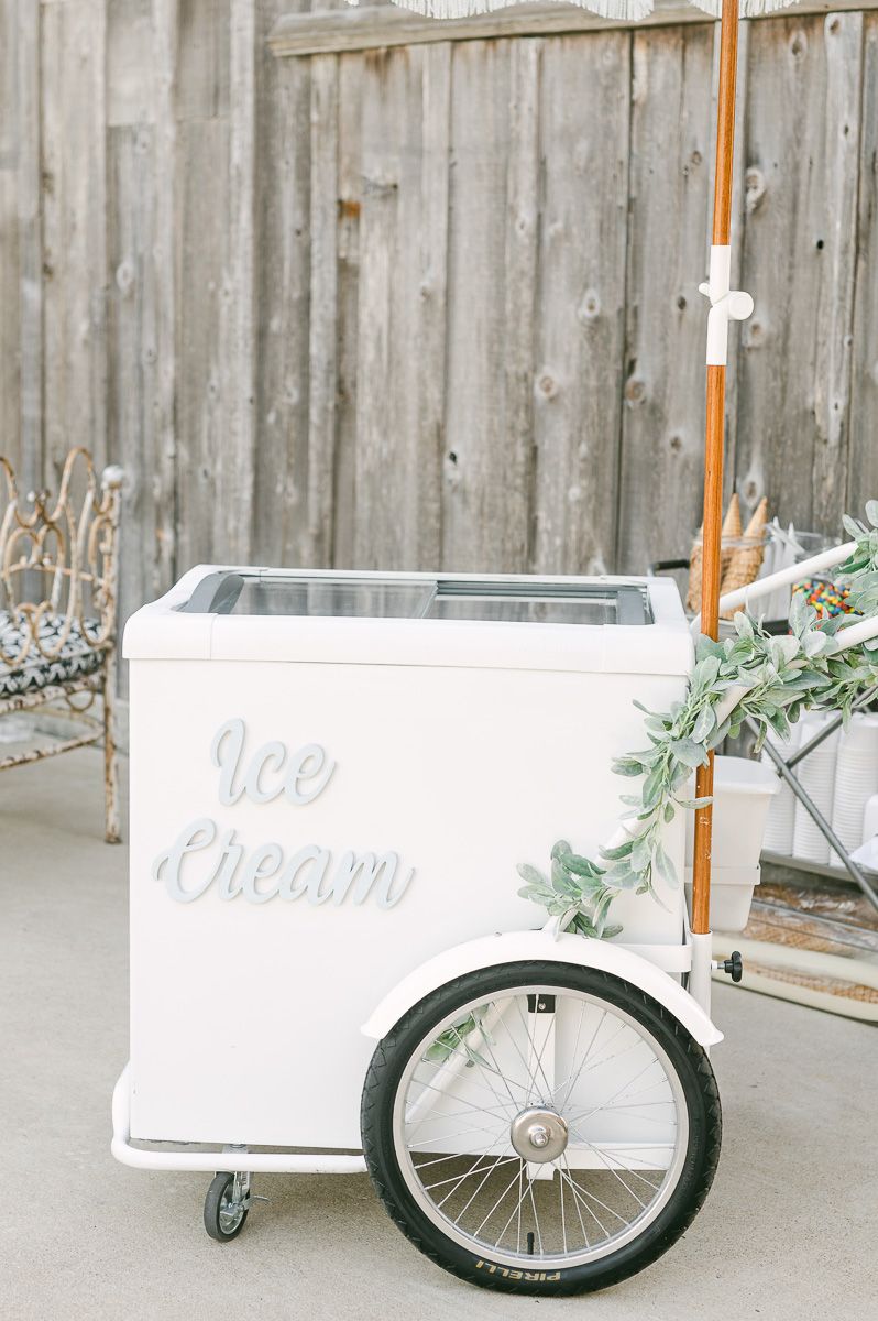 ice cream cart at outdoor wedding