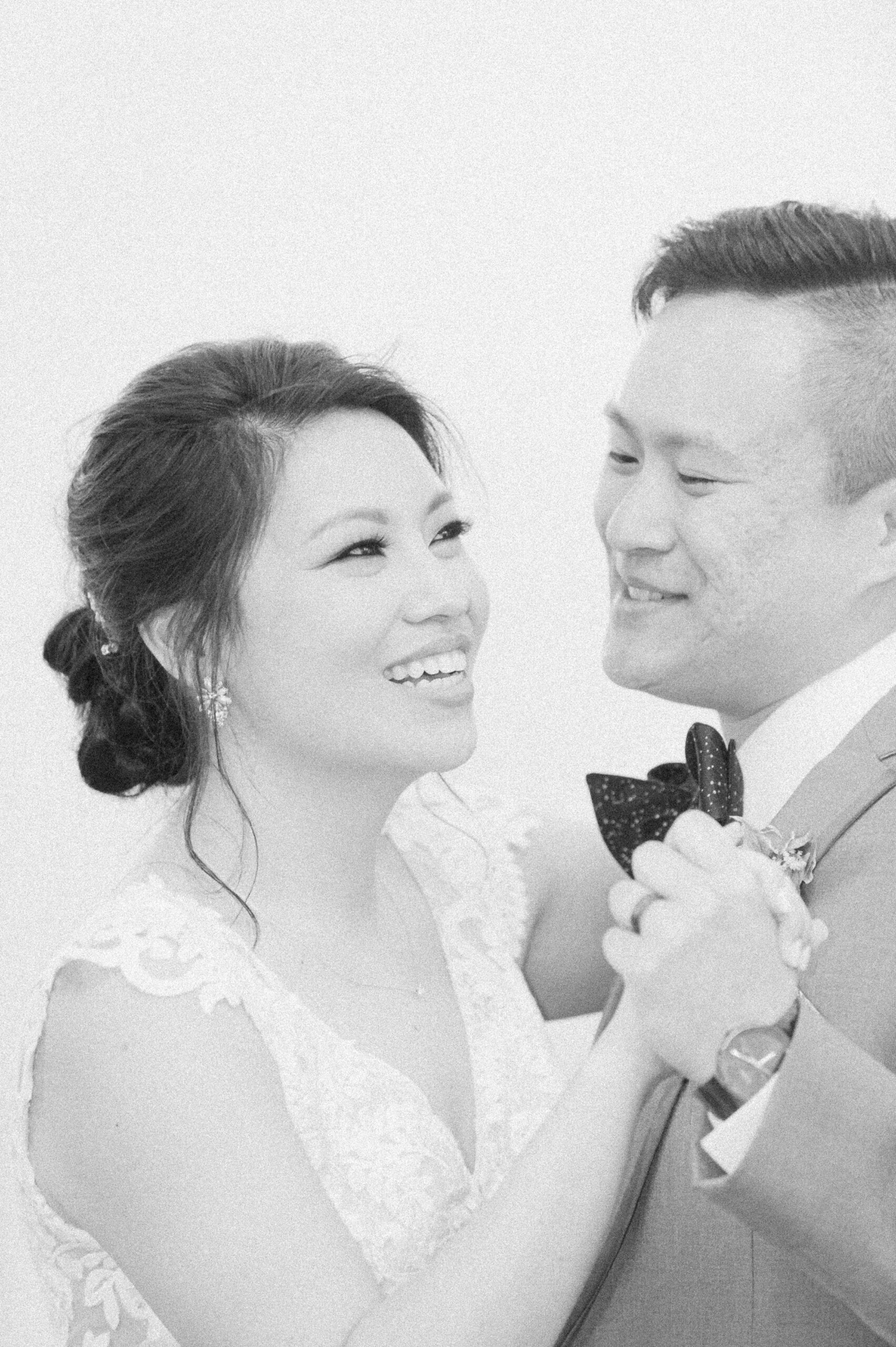 first dance at wedding in Santa Fe, Tx