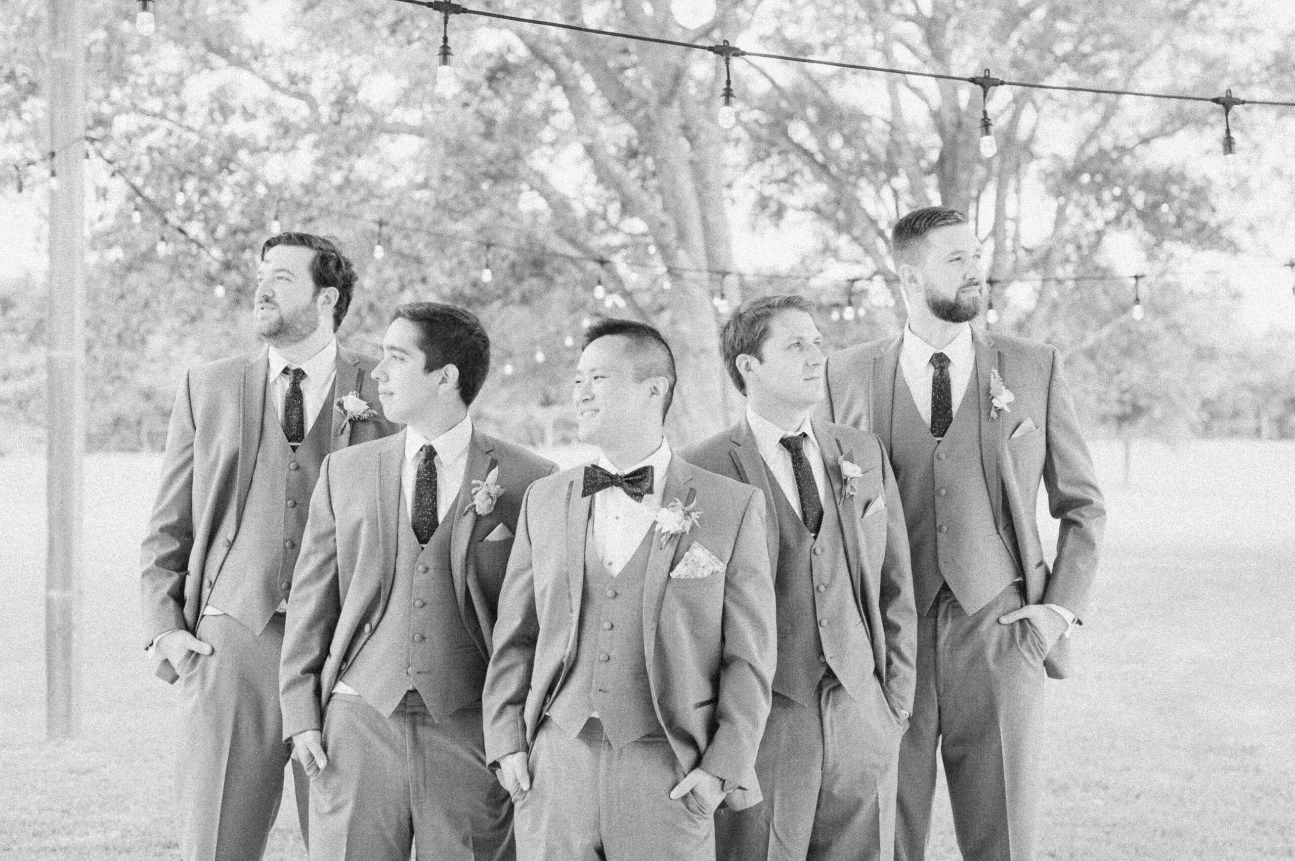 wedding party outside Willowynn Barn for spring wedding
