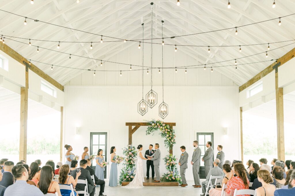 Willowynn Barn wedding ceremony