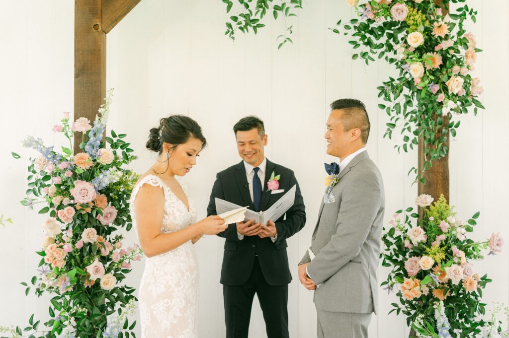 Willowynn Barn wedding ceremony