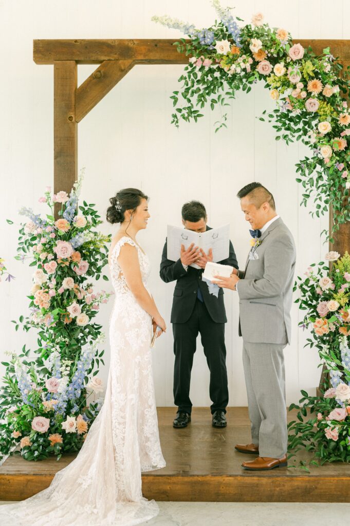 Willowynn Barn wedding ceremony