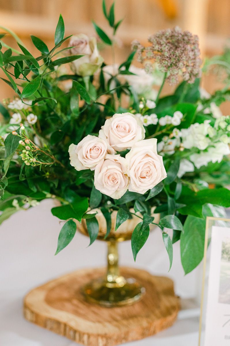 Beckendorff Farms wedding reception decor