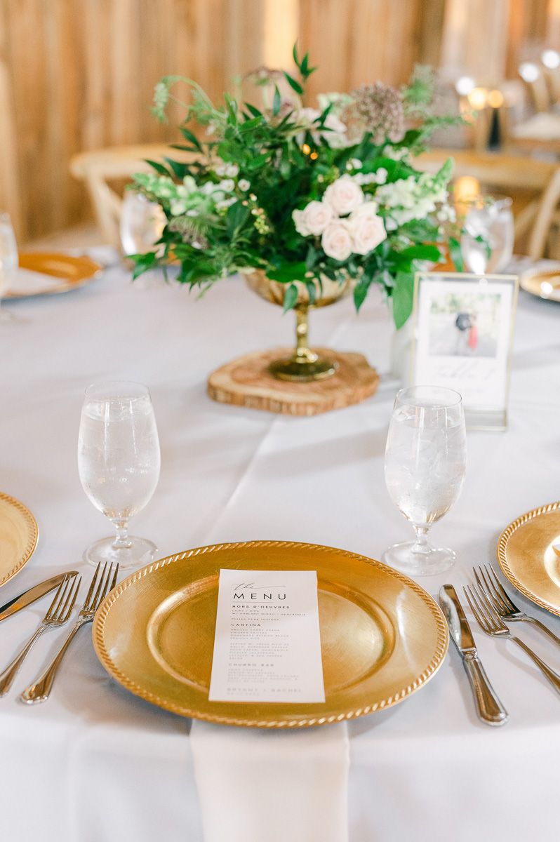 Beckendorff Farms wedding reception decor