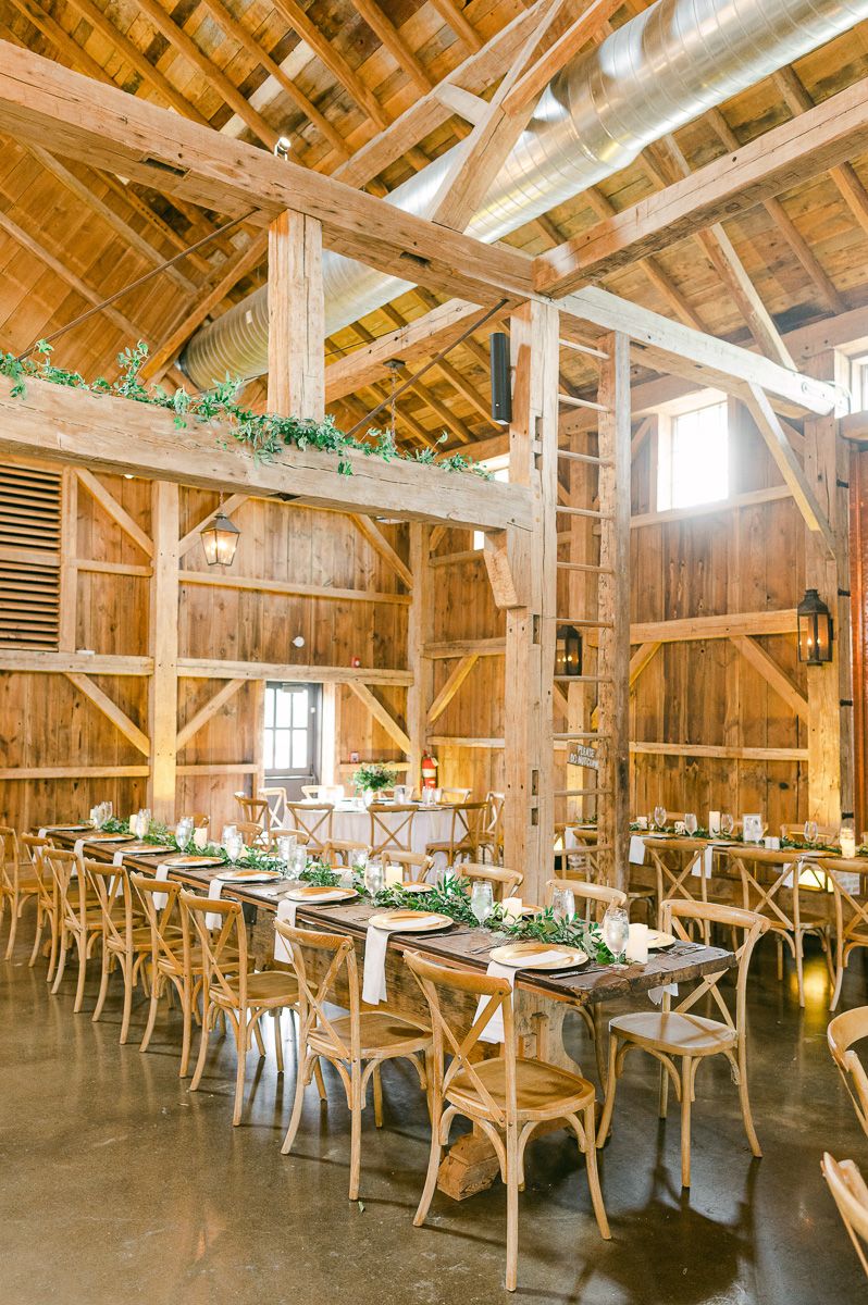 Beckendorff Farms wedding reception decor