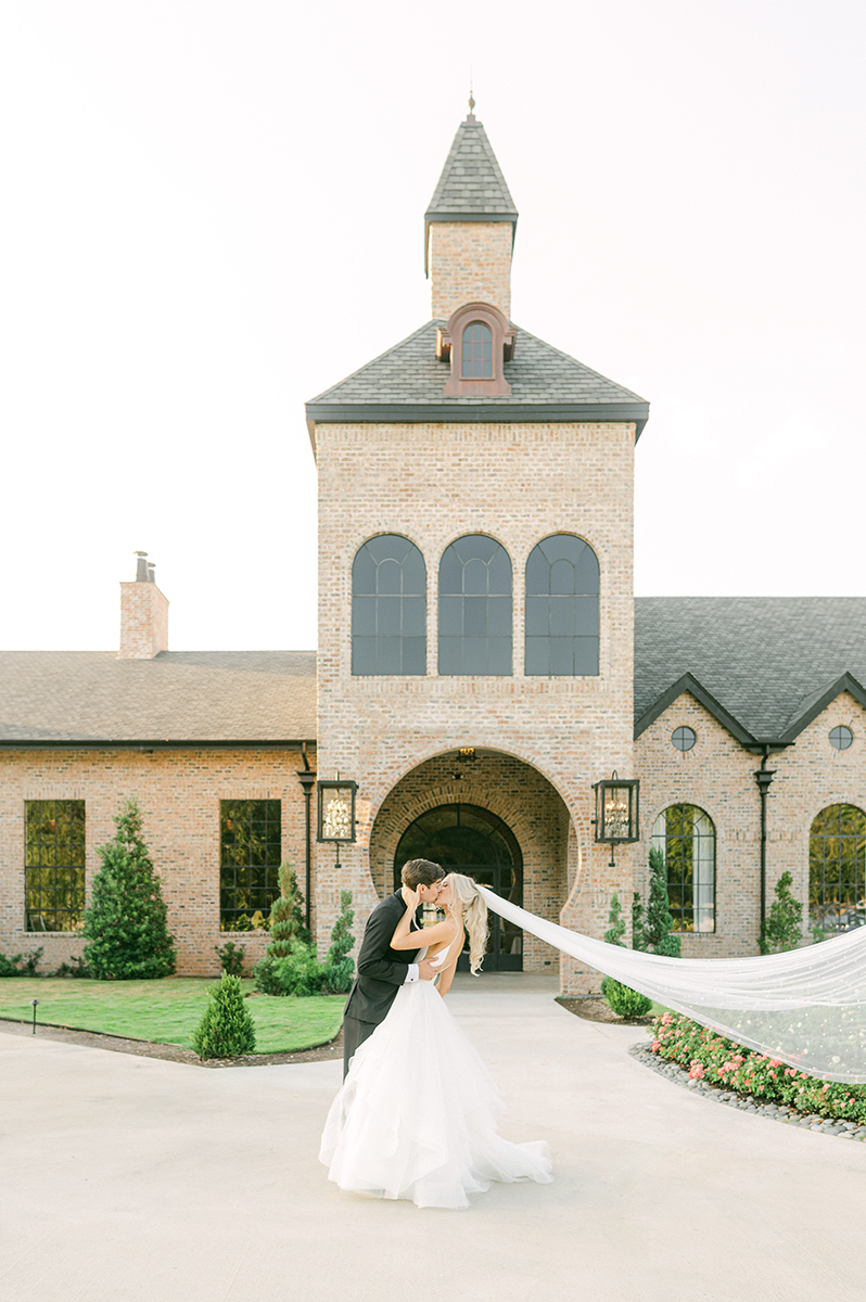 iron manor wedding venue veil blowing