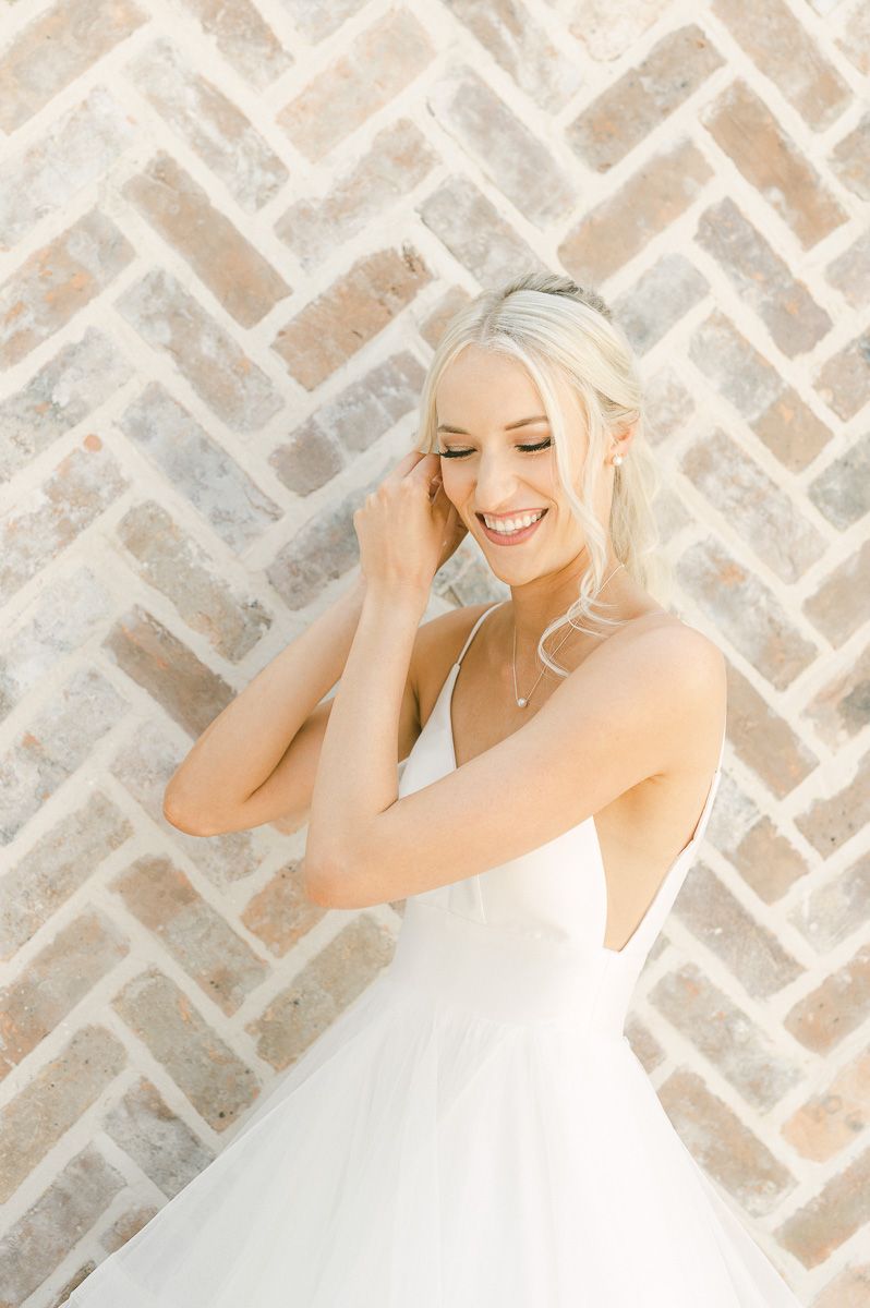 bride getting ready at Iron Manor wedding venue