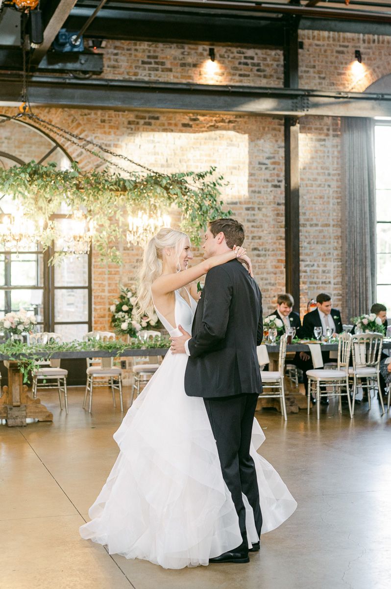 first dance at Montgomery, Tx wedding