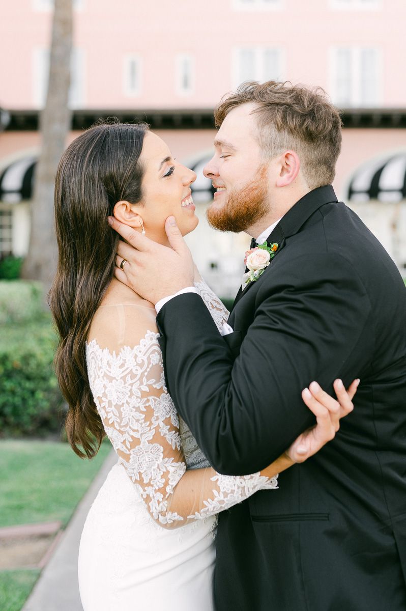 couple in front of the Grand Galvez