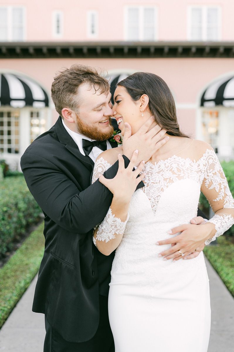 couple in front of the Grand Galvez