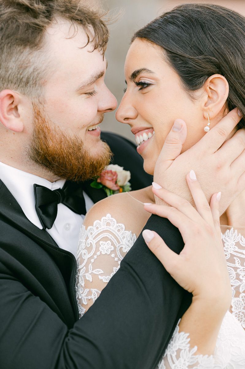 couple in front of the Grand Galvez