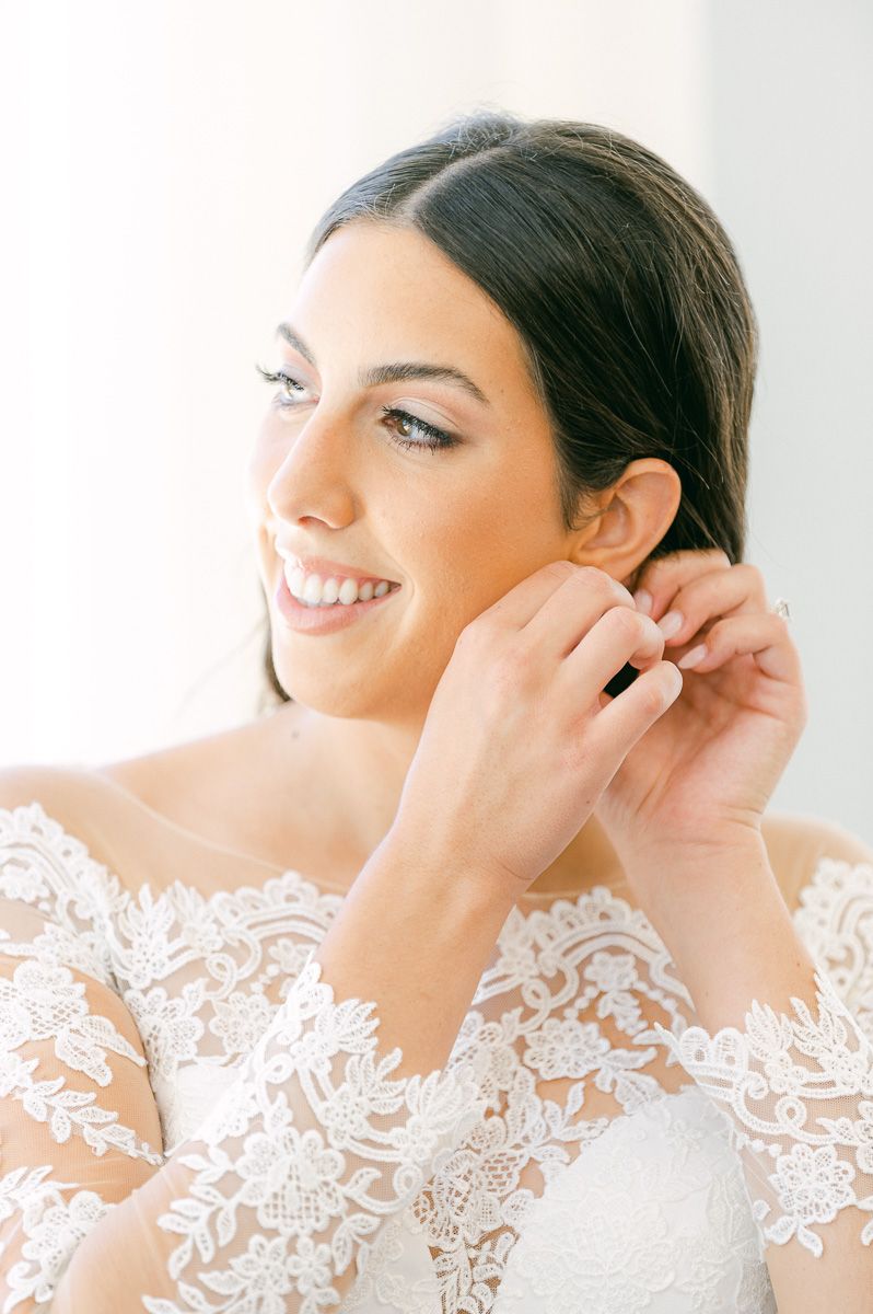 bride getting ready at Grand Galvez
