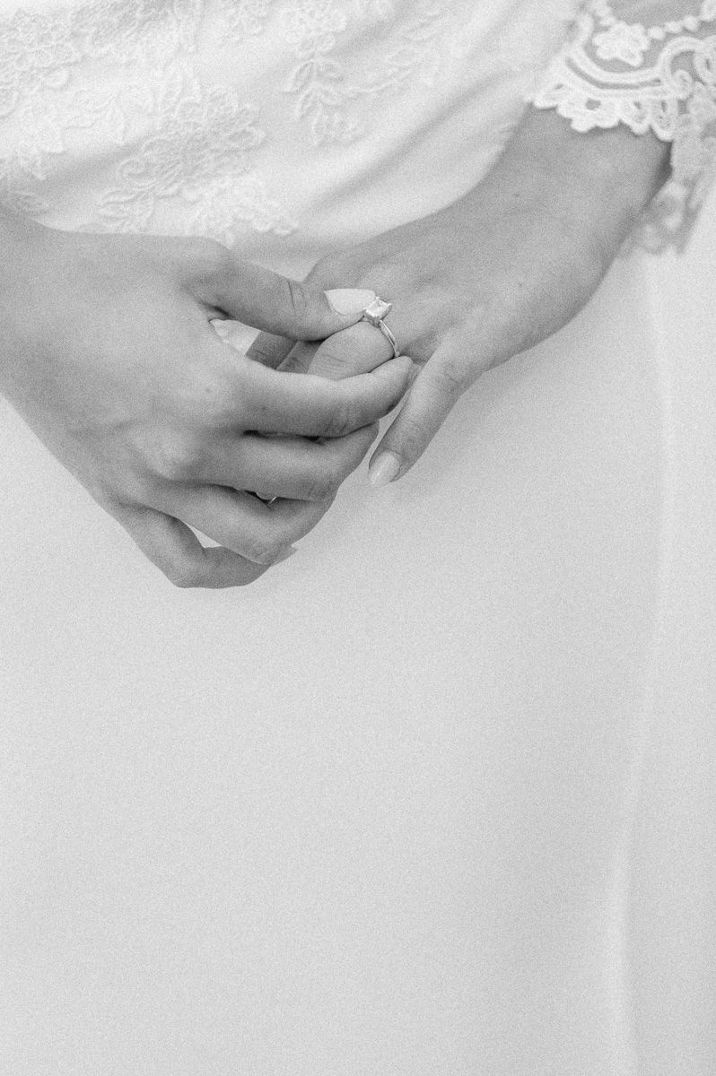 bride getting ready at Grand Galvez