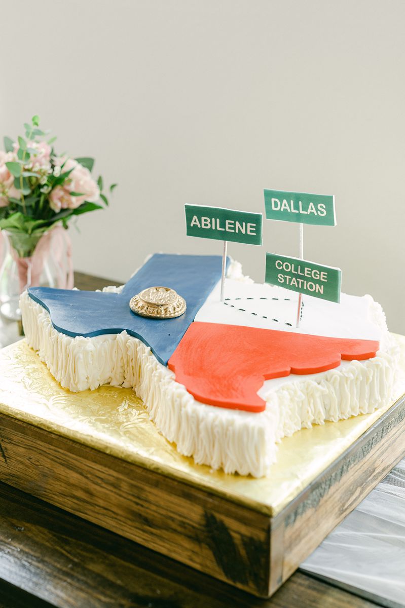 texas shaped groom's cake at Venue 311 Plantersville Tx