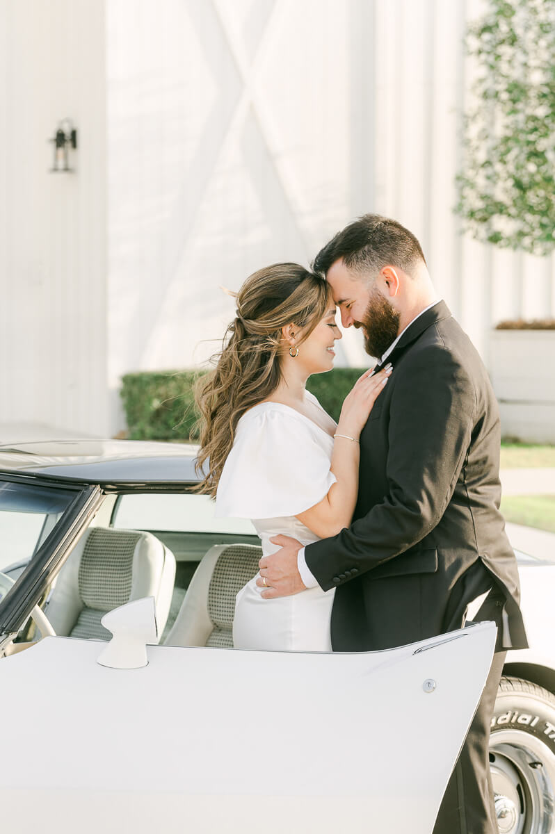 Anniversary session with vintage car by Houston wedding photographer Eric & Jenn Photography