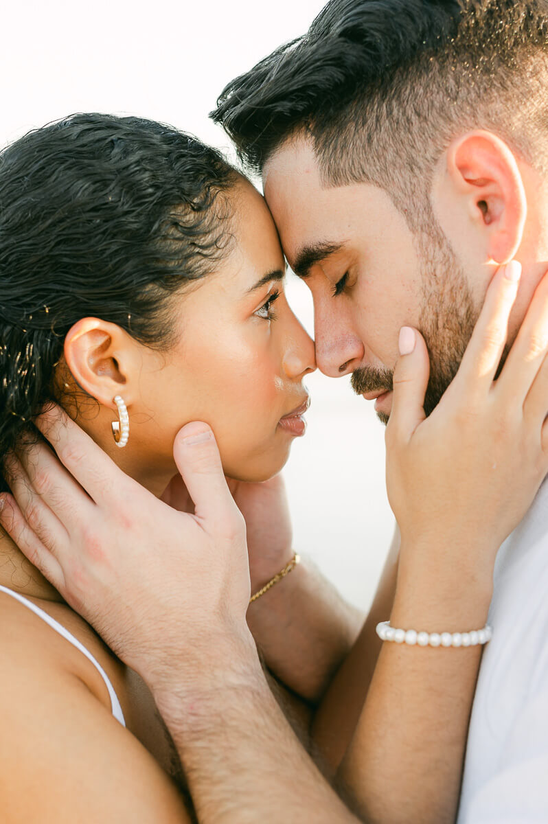 Galveston beach engagement session by Houston wedding photographer Eric & Jenn Photography