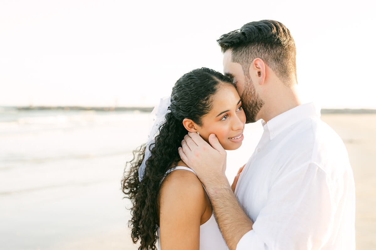 Galveston beach engagement session by Houston wedding photographer Eric & Jenn Photography