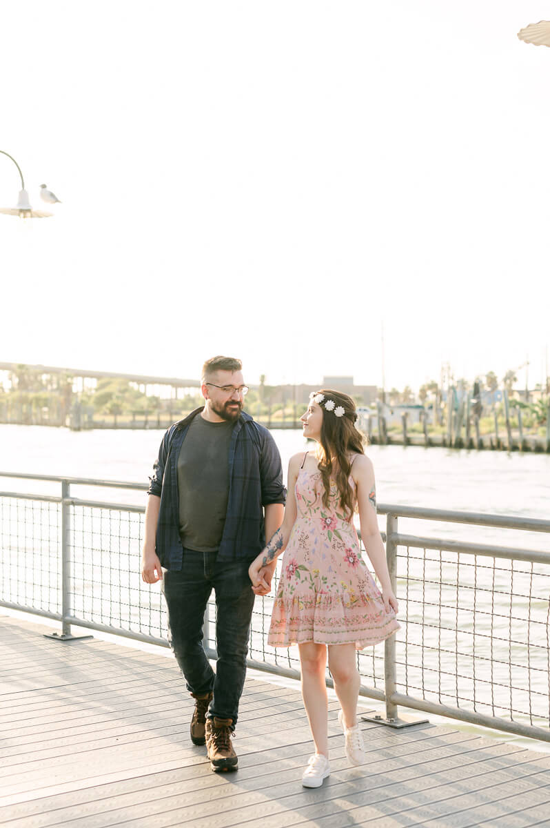 a couplet their kemah boardwalk engagement session