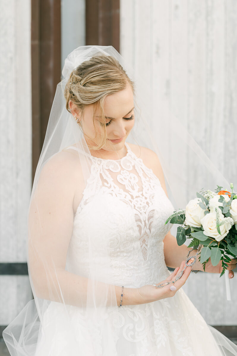 winter wedding at beckendorff farms katy texas