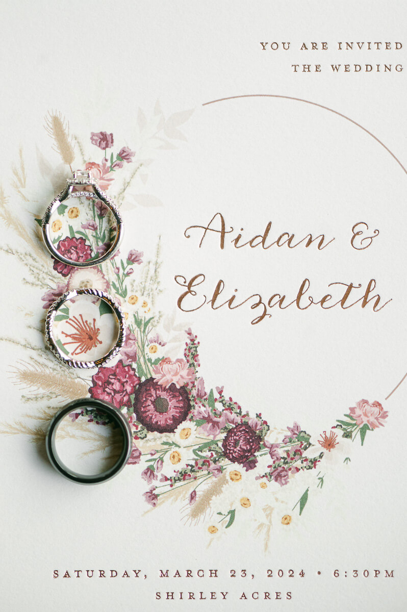 wedding invitation with rings