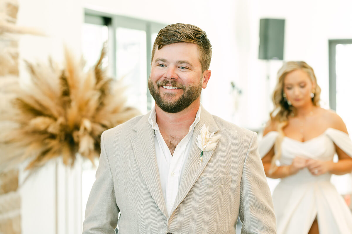 first look at wedding in Anahuac, Tx