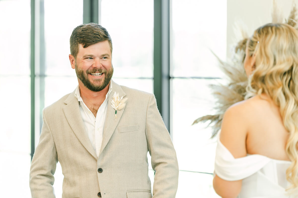 first look at wedding in Anahuac, Tx