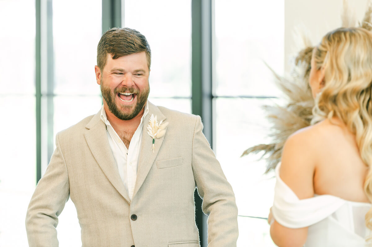 first look at wedding in Anahuac, Tx
