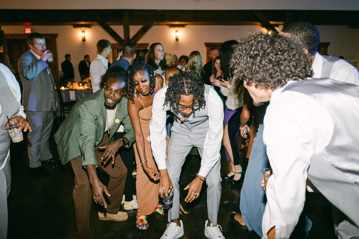 fun reception dancing at magnolia meadows