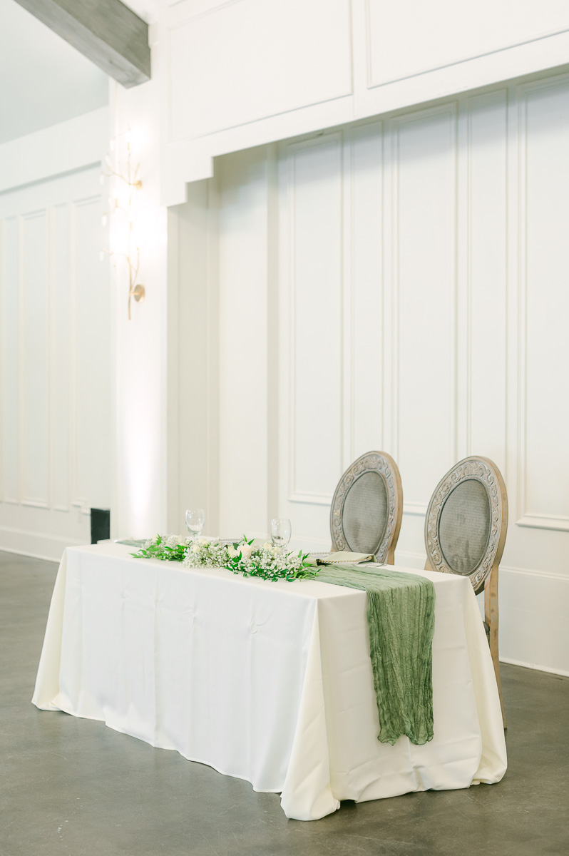 table setting at The Peach Orchard wedding venue