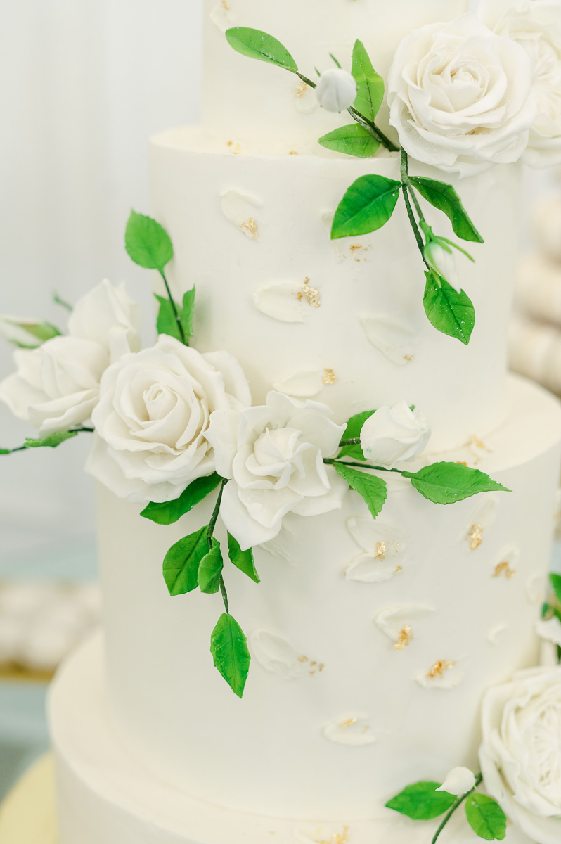 white cake at The Peach Orchard wedding venue